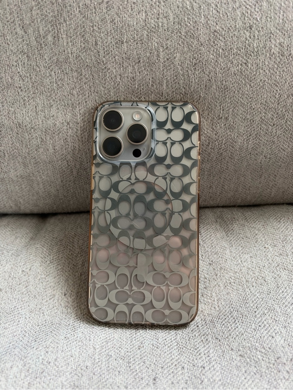 Coach Clear Signature Pattern iPhone Case with MagSafe - Gray. IPHONE 15 Pro Max